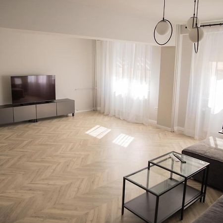 Sabrini Residence B3 Timisoara Old Town Buitenkant foto