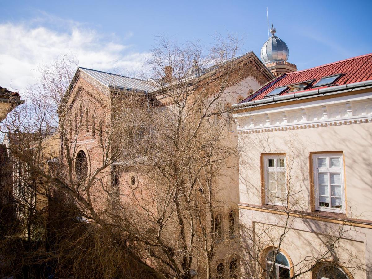 Sabrini Residence B3 Timisoara Old Town Buitenkant foto