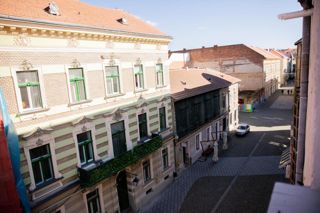 Sabrini Residence B3 Timisoara Old Town Buitenkant foto